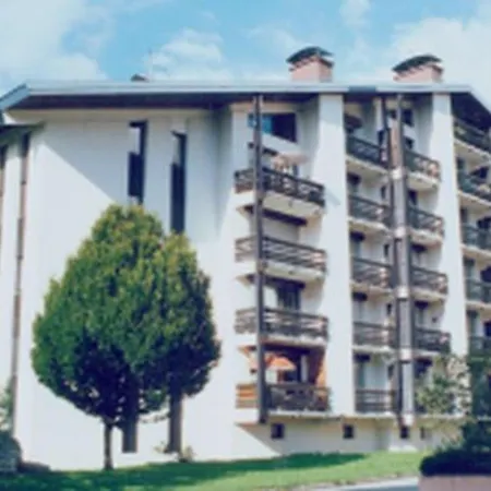 3p 6 Pers, Cuisine Renovee, Balcon Sud, Proche Pistes Et Commerces, Parking, Casier A Skis - Fr-1-572-204 *